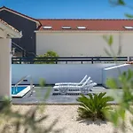 Sarah By Interhome Vakantiehuis Pula