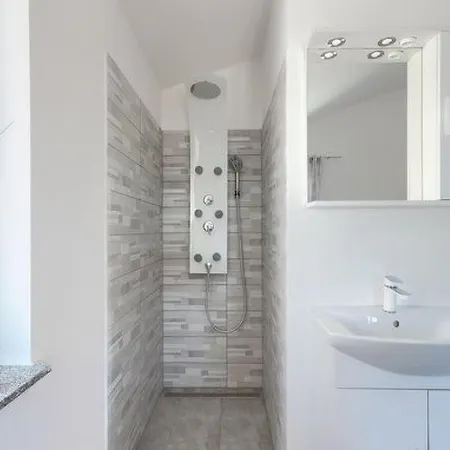 Sarah By Interhome *